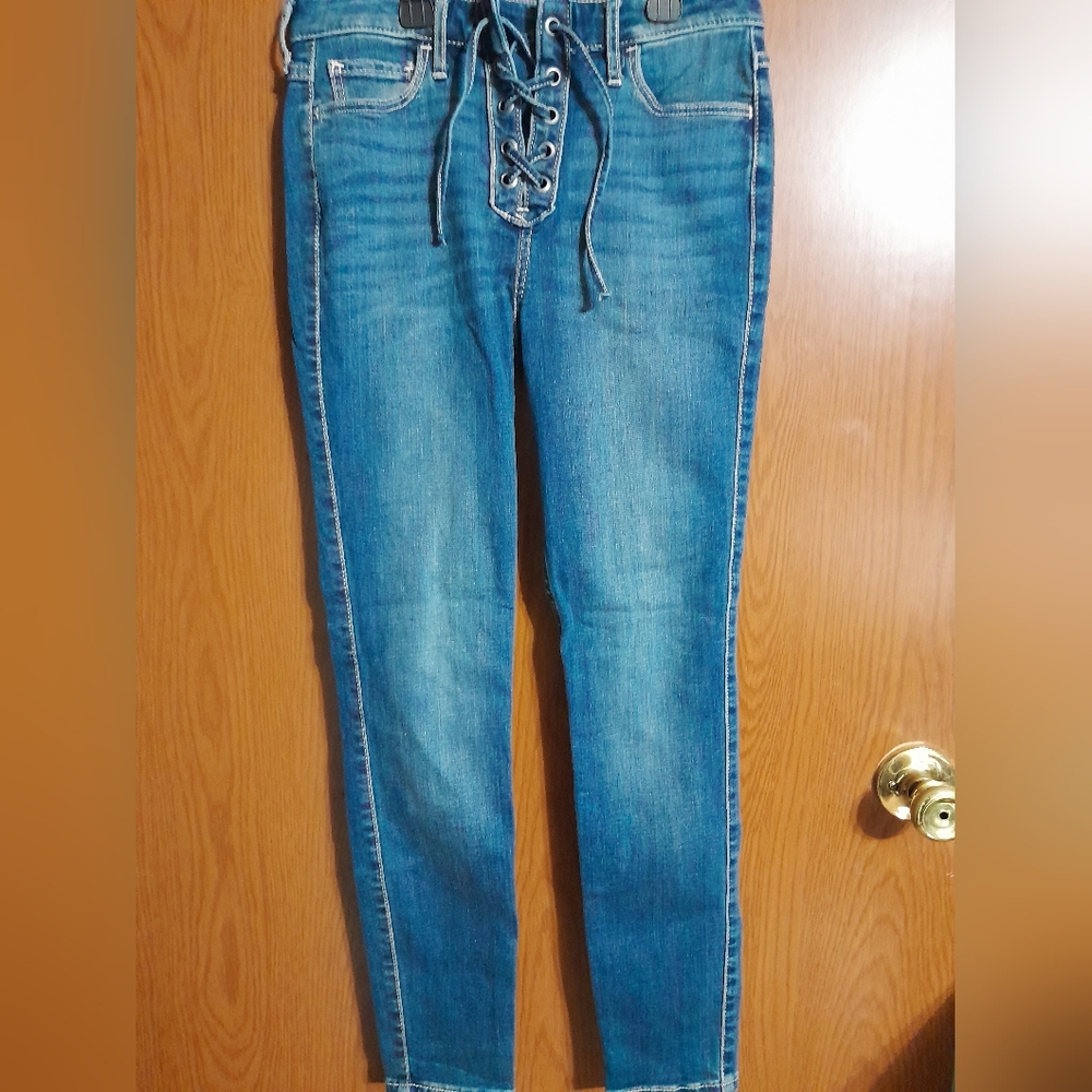 Hollister jeans